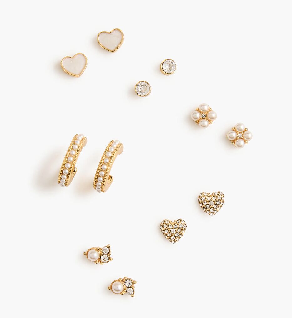 Image of Pearl stud earrings pack-of-six.
